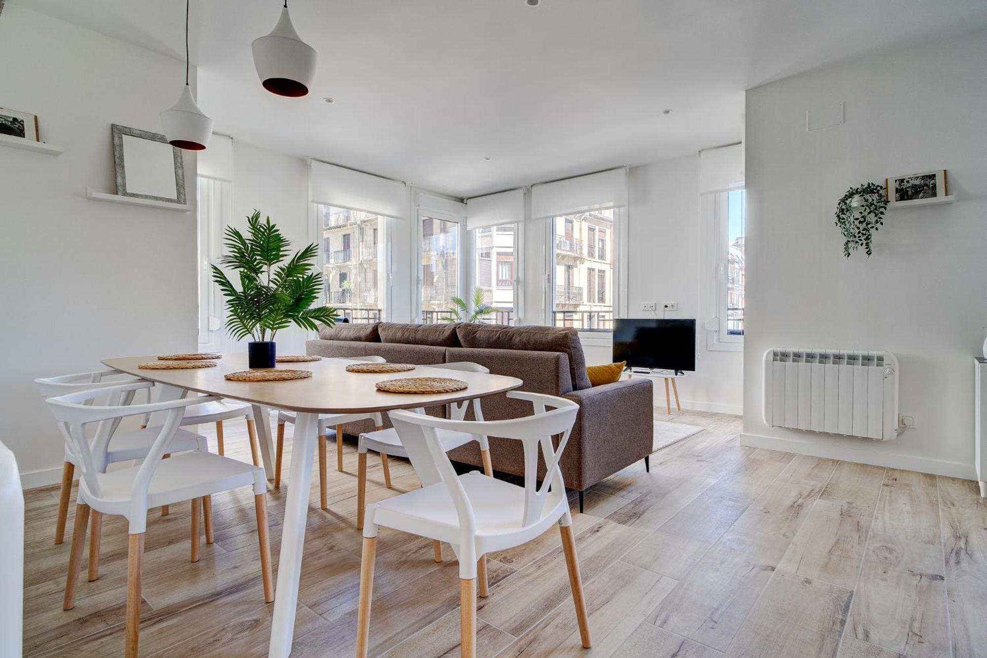 Apartamentos Gran Via By Sanse Holidays San Sebastian Buitenkant foto