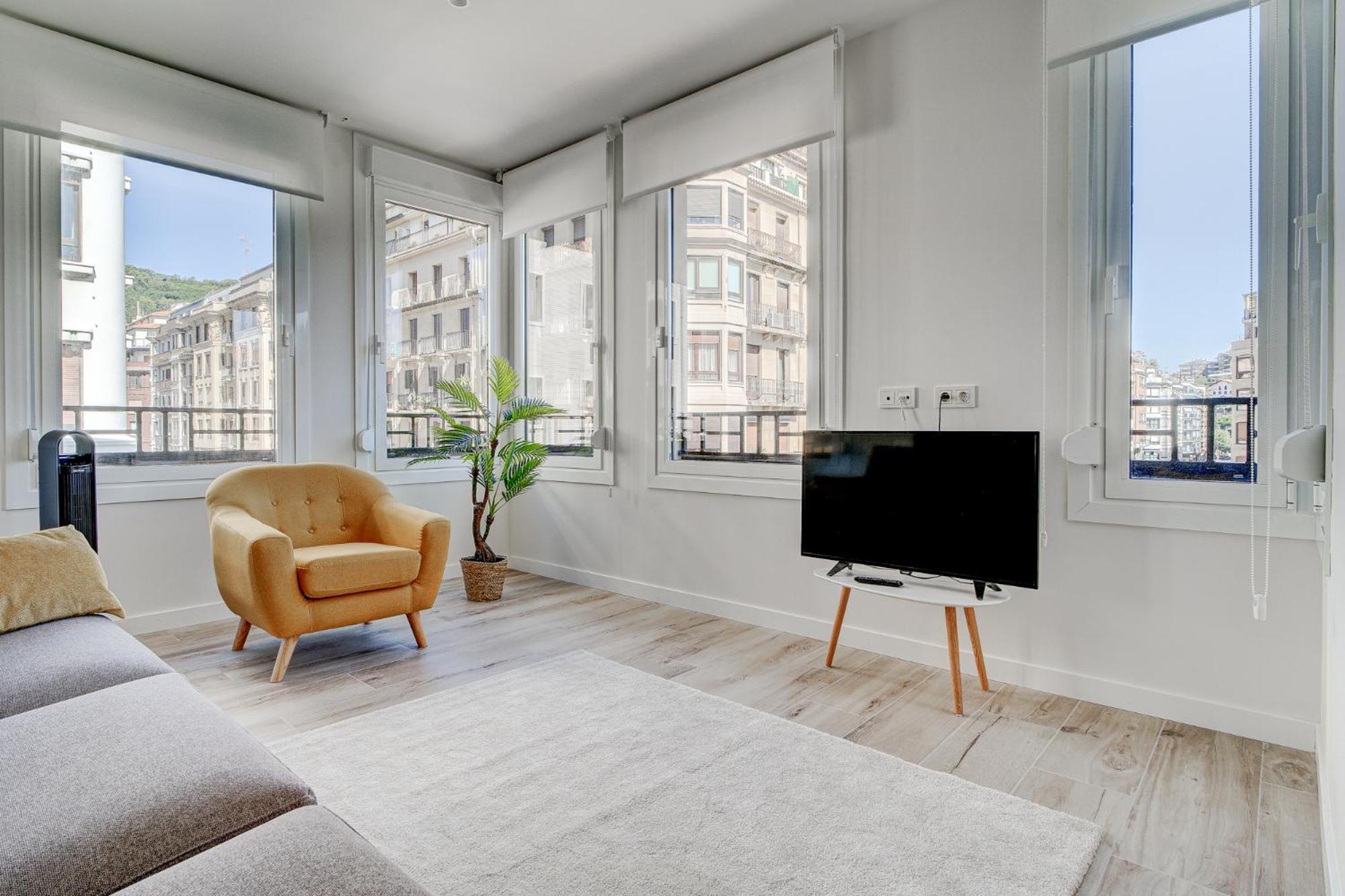 Apartamentos Gran Via By Sanse Holidays San Sebastian Buitenkant foto