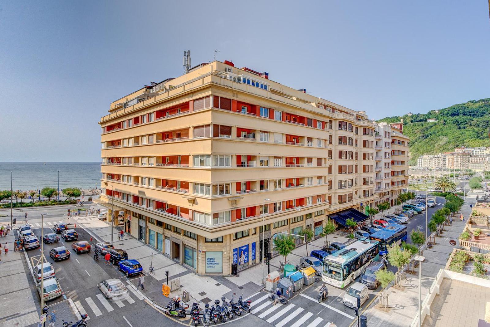 Apartamentos Gran Via By Sanse Holidays San Sebastian Buitenkant foto