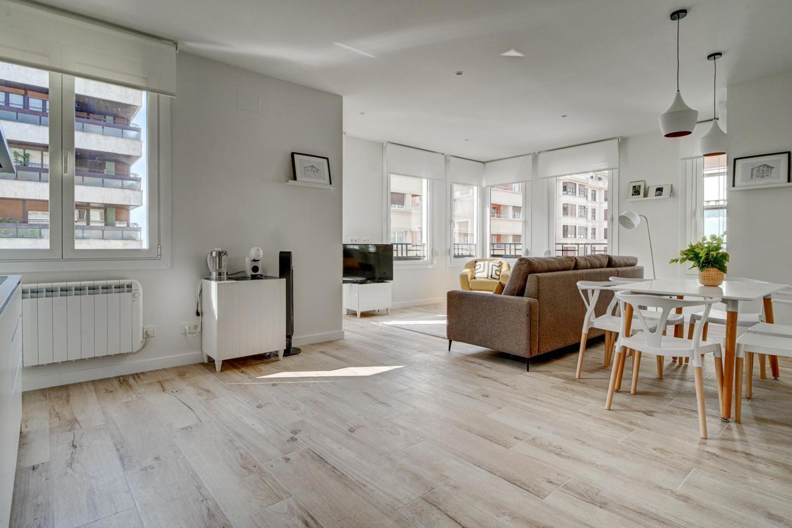 Apartamentos Gran Via By Sanse Holidays San Sebastian Buitenkant foto