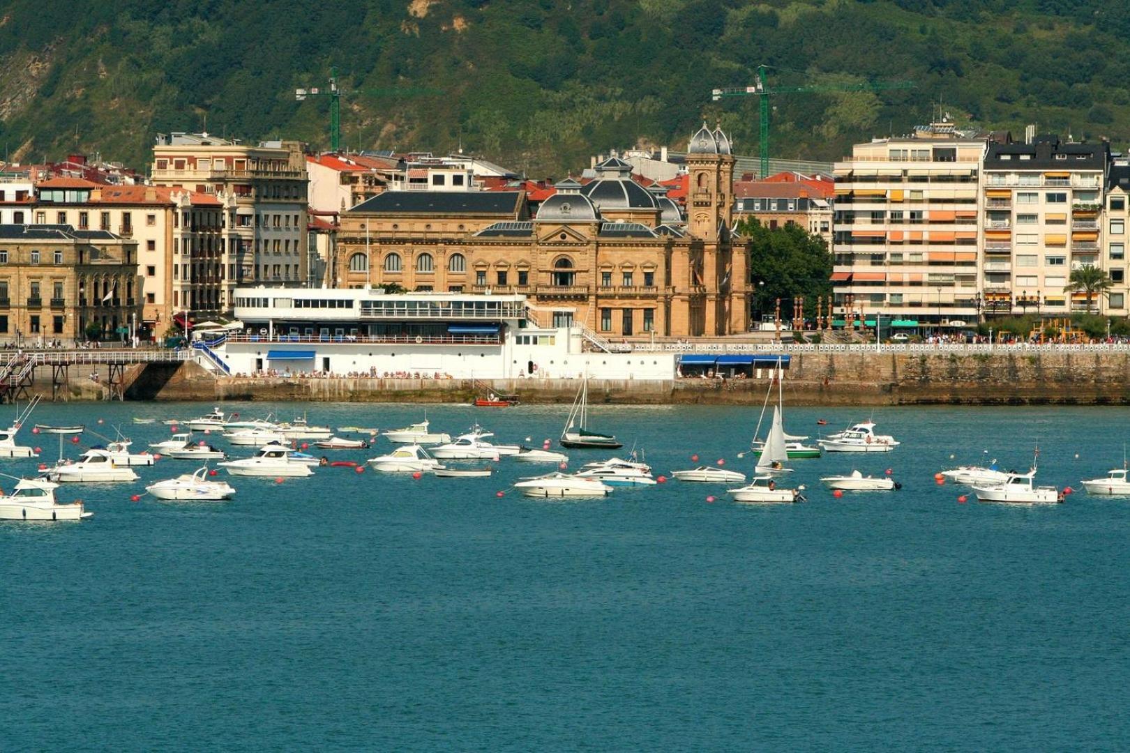 Apartamentos Gran Via By Sanse Holidays San Sebastian Buitenkant foto